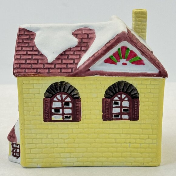 Vintage Lotus Ceramic Christmas Village Yellow House Figurine Snowy Accents 4" - Picture 3 of 9